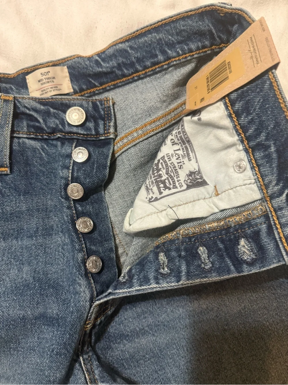 Levis classic levi